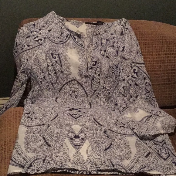 Spring blouse - Picture 2 of 3